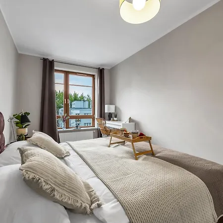 Wola Prestige - Parking, Balcony - By Rentujemy Διαμέρισμα Βαρσοβία