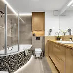 Wola Prestige - Parking, Balcony - By Rentujemy * Βαρσοβία
