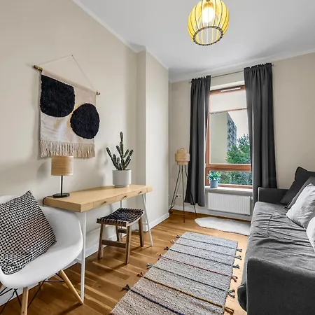 アパート Wola Prestige - Parking, Balcony - By Rentujemy ワルシャワ