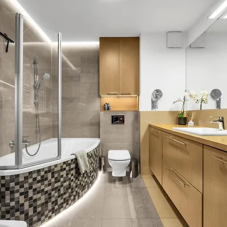 Wola Prestige - Parking, Balcony - By Rentujemy * ワルシャワ